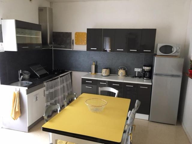 Appartamento Chez Isa Et Jeanmi Decazeville Esterno foto